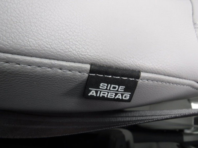 Used 2019 Honda CR-V EX-L image 17