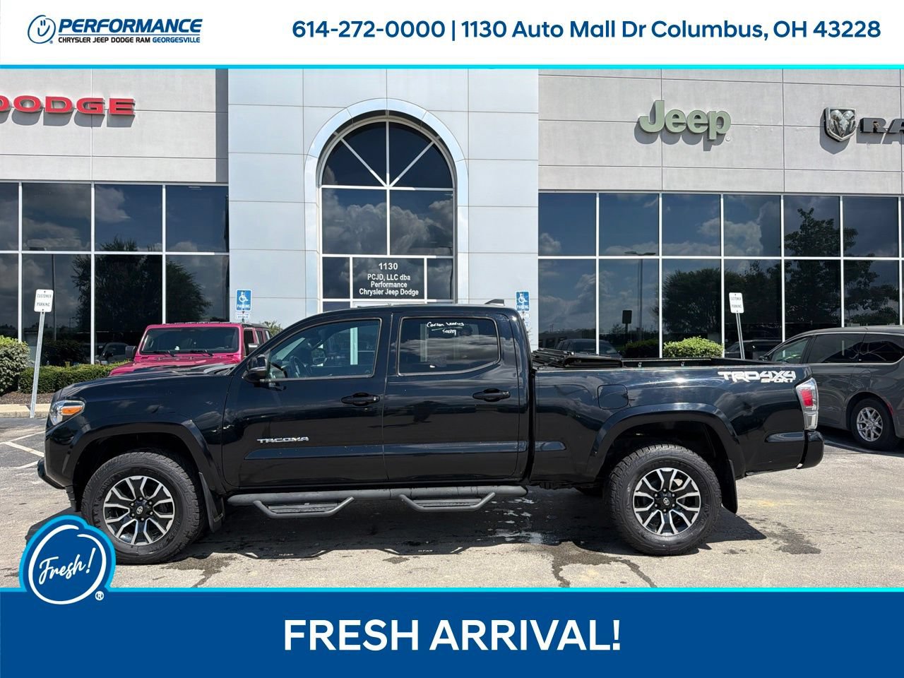 Used 2021 Toyota Tacoma TRD Sport AWD/4WD image 5