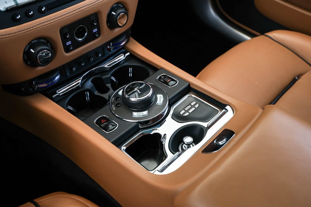 Used 2020 Rolls-Royce Wraith RWD image 9