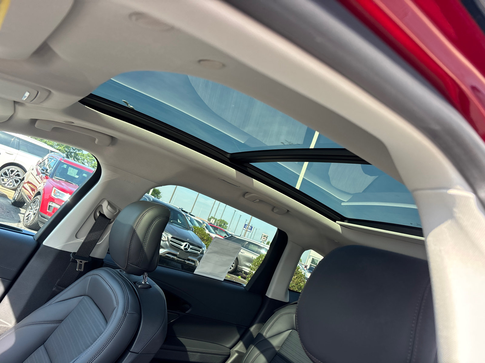 New 2026 Lincoln Nautilus Reserve AWD/4WD image 26