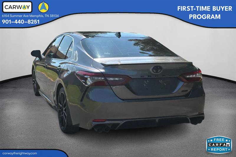 Used 2022 Toyota Camry XSE FWD image 8