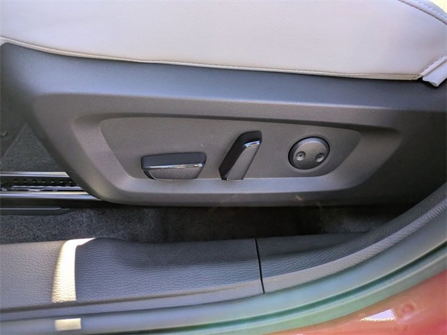 New 2025 Mitsubishi Outlander SE image 15