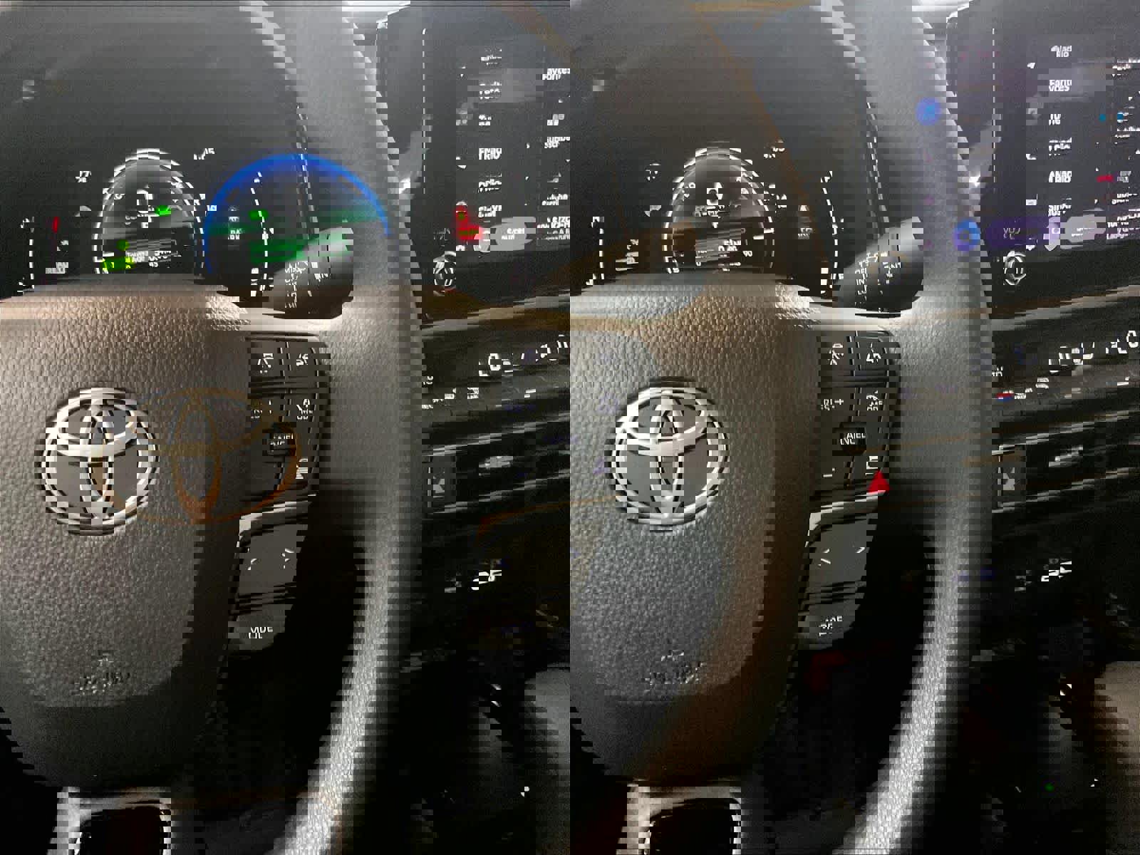 Used 2026 Toyota Camry LE w/ Convenience Package image 20