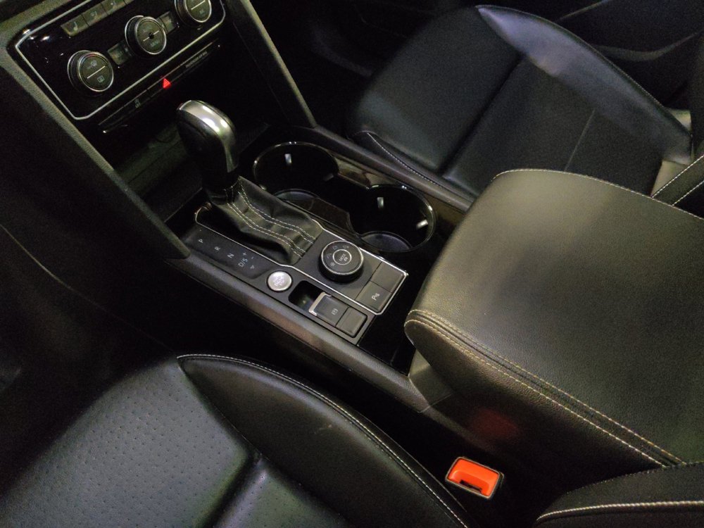 Used 2022 Volkswagen Atlas SE image 26