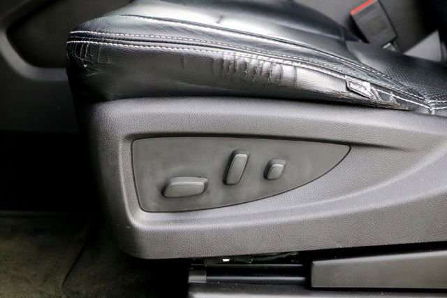 Used 2016 GMC Yukon SLE w/ Convenience Package image 12