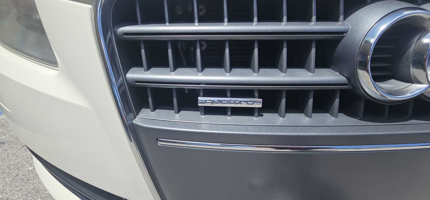 Used 2009 Audi Q7 3.6 Premium AWD/4WD image 11