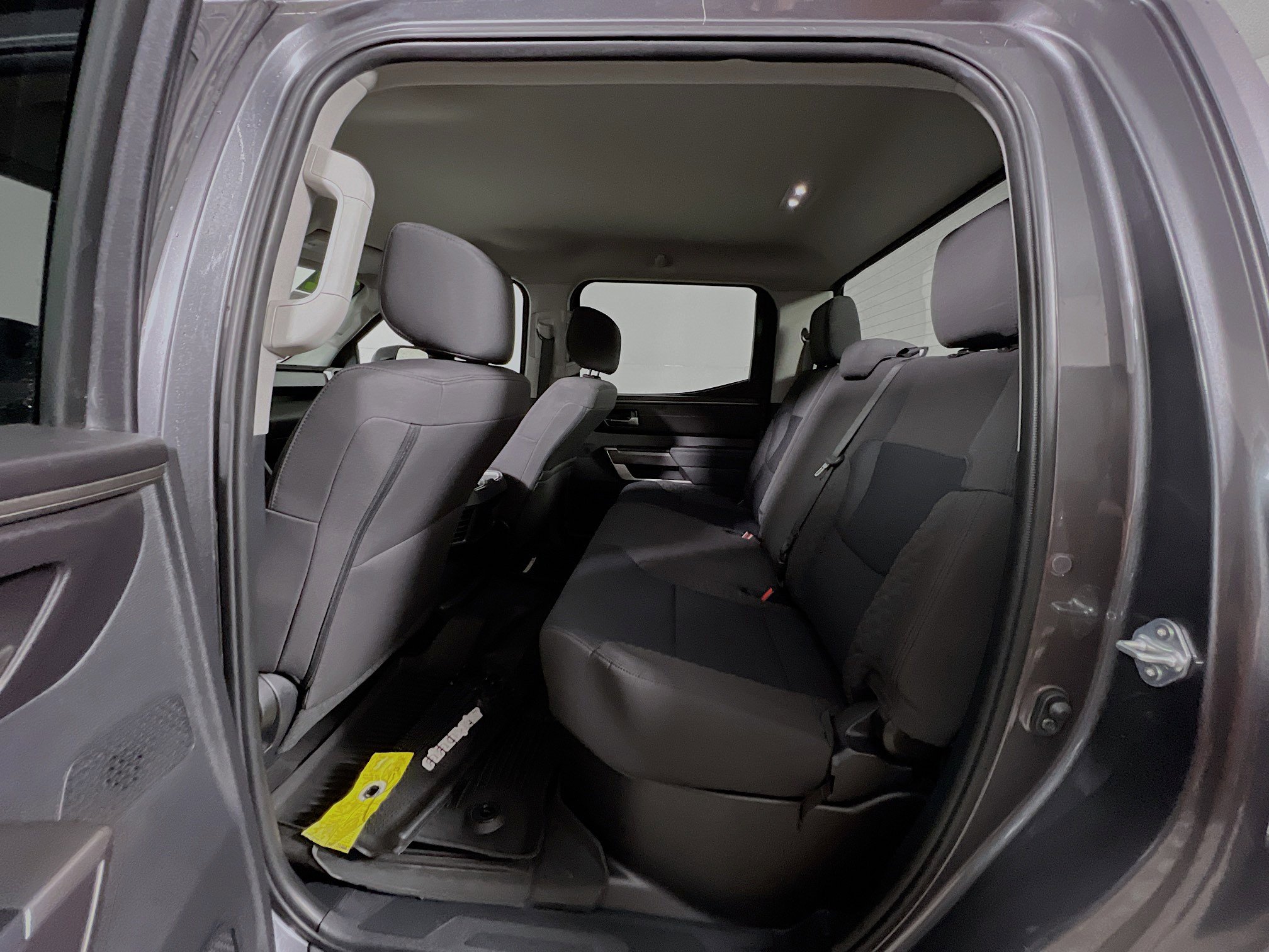 Used 2022 Toyota Tundra SR5 w/ Convenience Package RWD image 28
