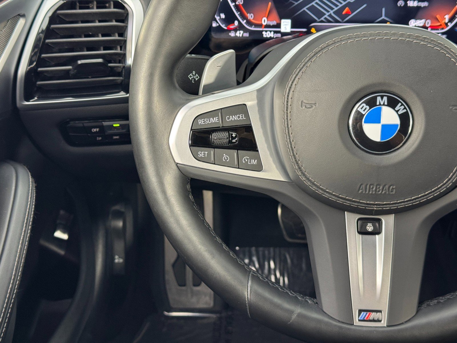 Used 2025 BMW 840i w/ M Sport Professional Package RWD image 24