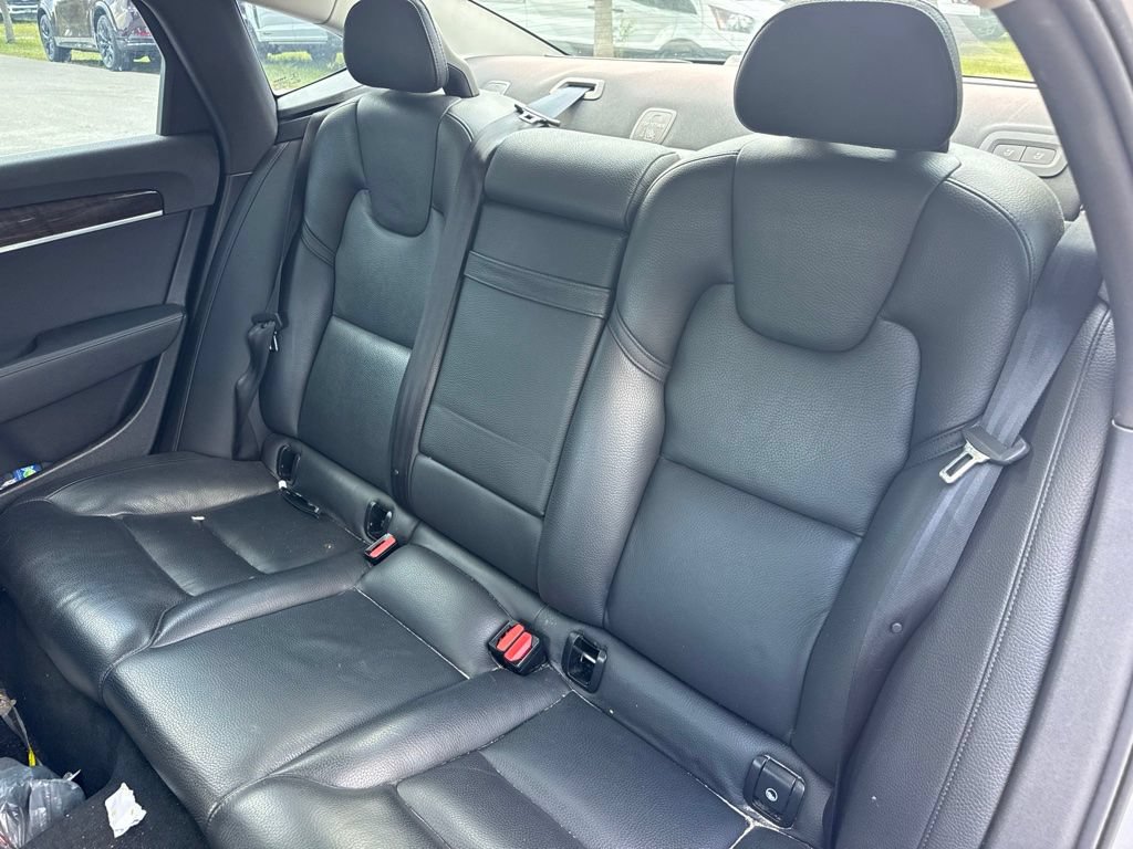 Used 2018 Volvo S90 T5 Momentum FWD image 11