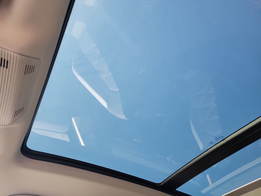 New 2025 Volkswagen Atlas Peak Edition SE AWD/4WD image 33