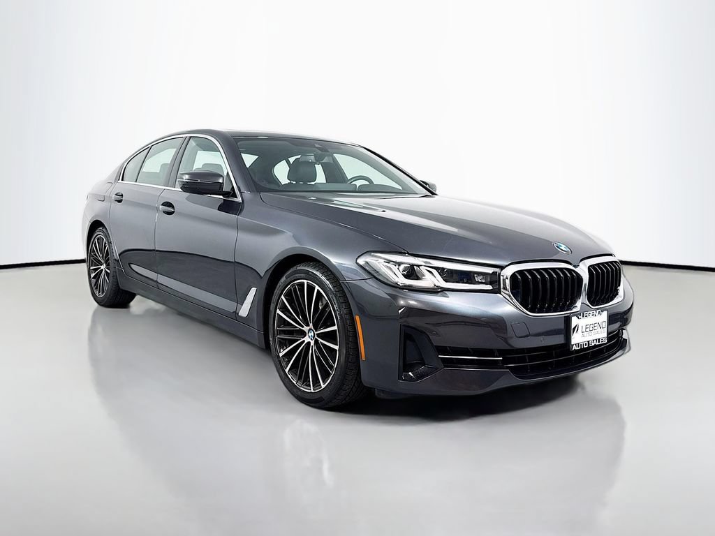Used 2022 BMW 530i xDrive w/ Convenience Package AWD/4WD image 4