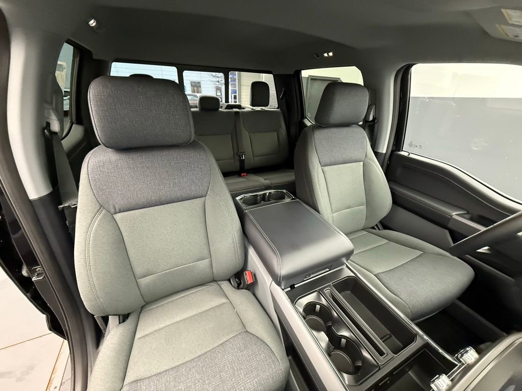 New 2026 Ford F150 XLT w/ Equipment Group 302A MID image 53