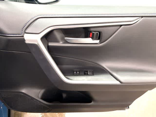 Used 2024 Toyota RAV4 XSE w/ Weather Package AWD/4WD image 23