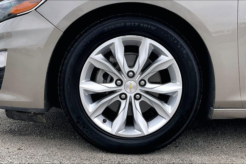 Used 2023 Chevrolet Malibu LT FWD image 35