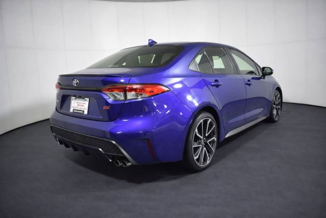 Used 2021 Toyota Corolla SE w/ Carpet Mat Package (TMS) image 3