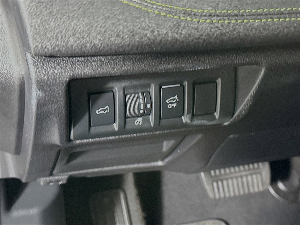 Used 2024 Subaru Outback Onyx Edition image 10