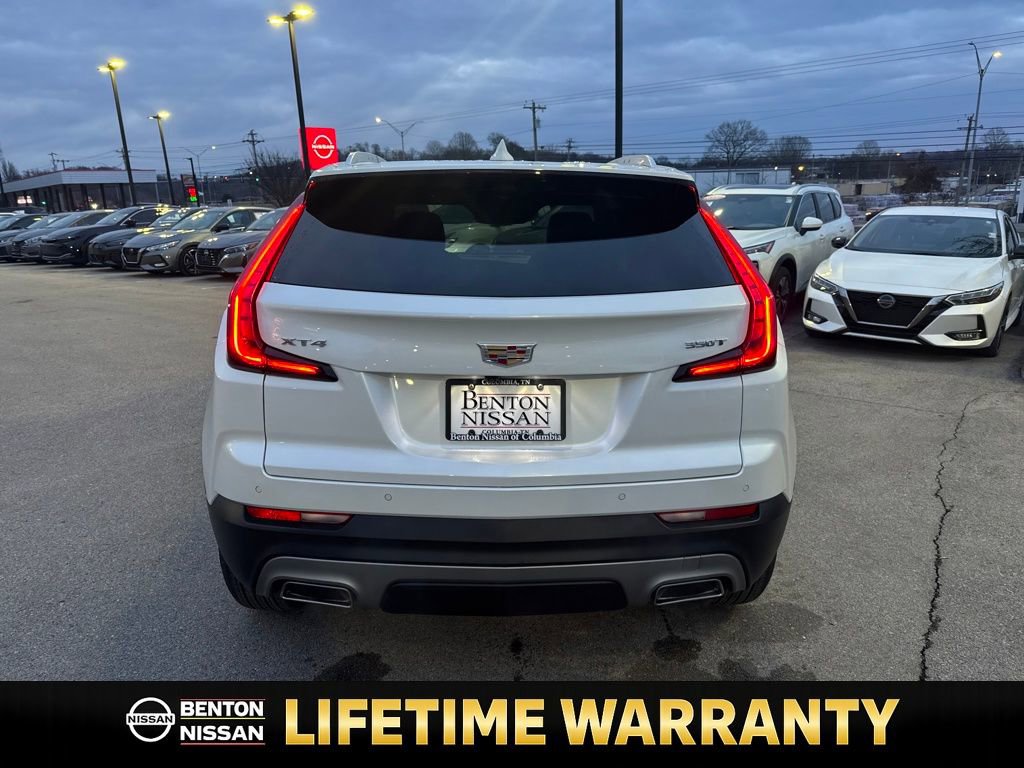 Used 2022 Cadillac XT4 Premium Luxury w/ Enhanced Visibility Package image 8