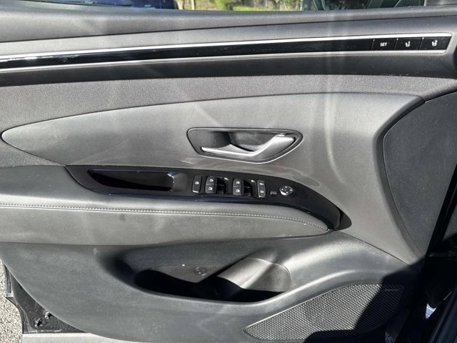 Used 2022 Hyundai Tucson Limited w/ Cargo Package image 7