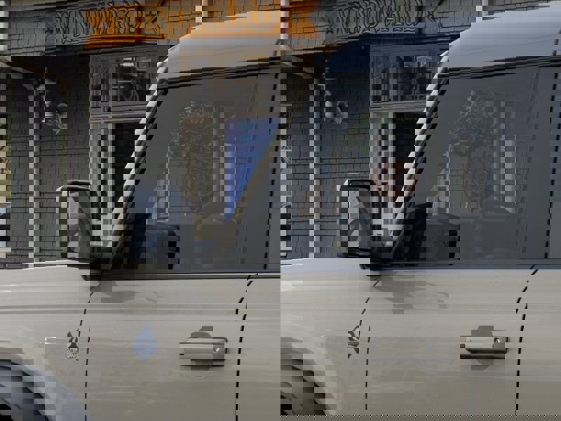 New 2025 Ford Bronco Outer Banks w/ Sasquatch Package AWD/4WD image 22