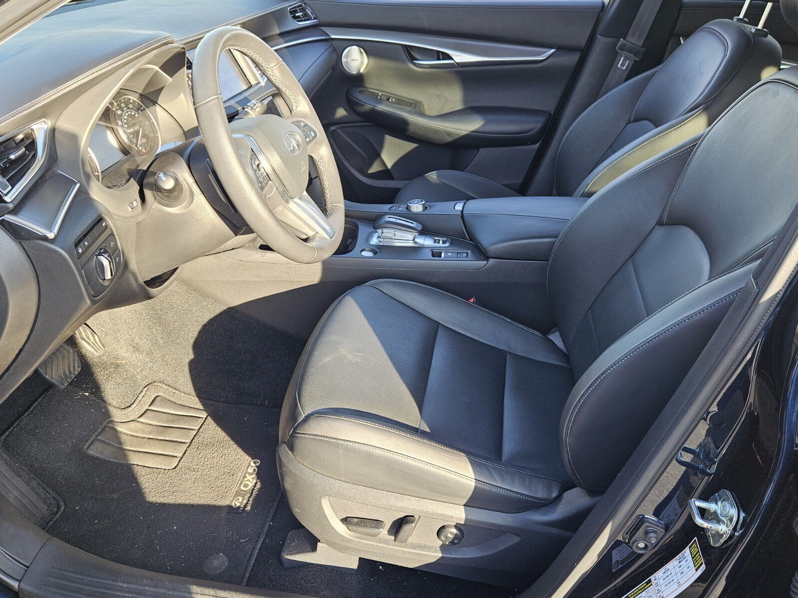 Used 2023 INFINITI QX50 Luxe FWD image 14
