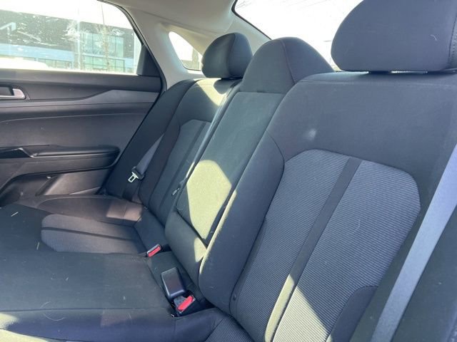 Used 2023 Kia K5 LXS image 29