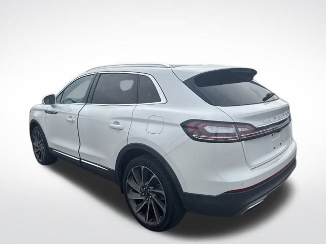 Used 2021 Lincoln Nautilus Reserve w/ Equipment Group 201A image 3