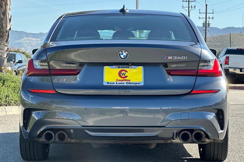 Used 2022 BMW M340i w/ Driving Assistance Package RWD image 4