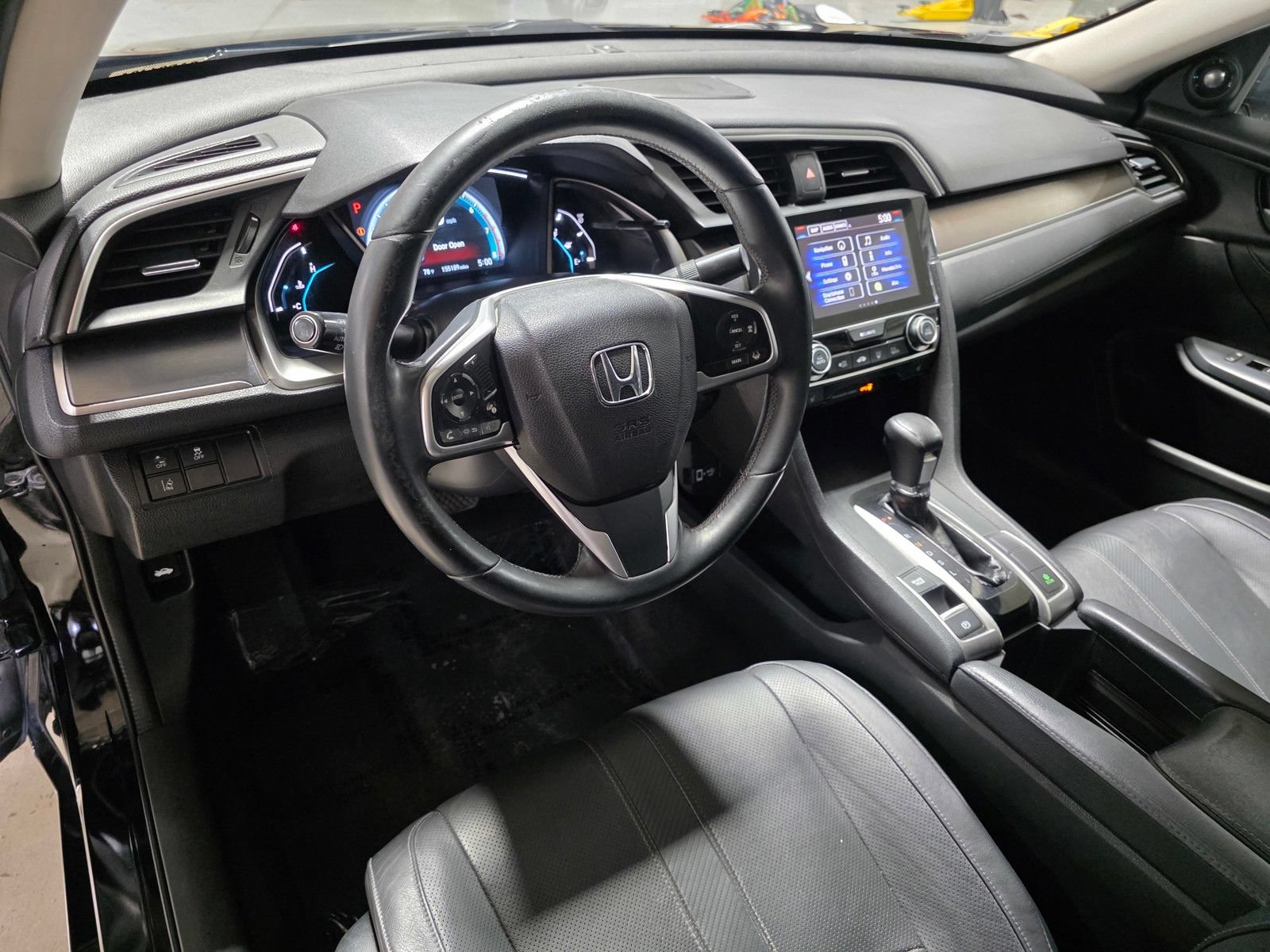 Used 2016 Honda Civic Touring image 24