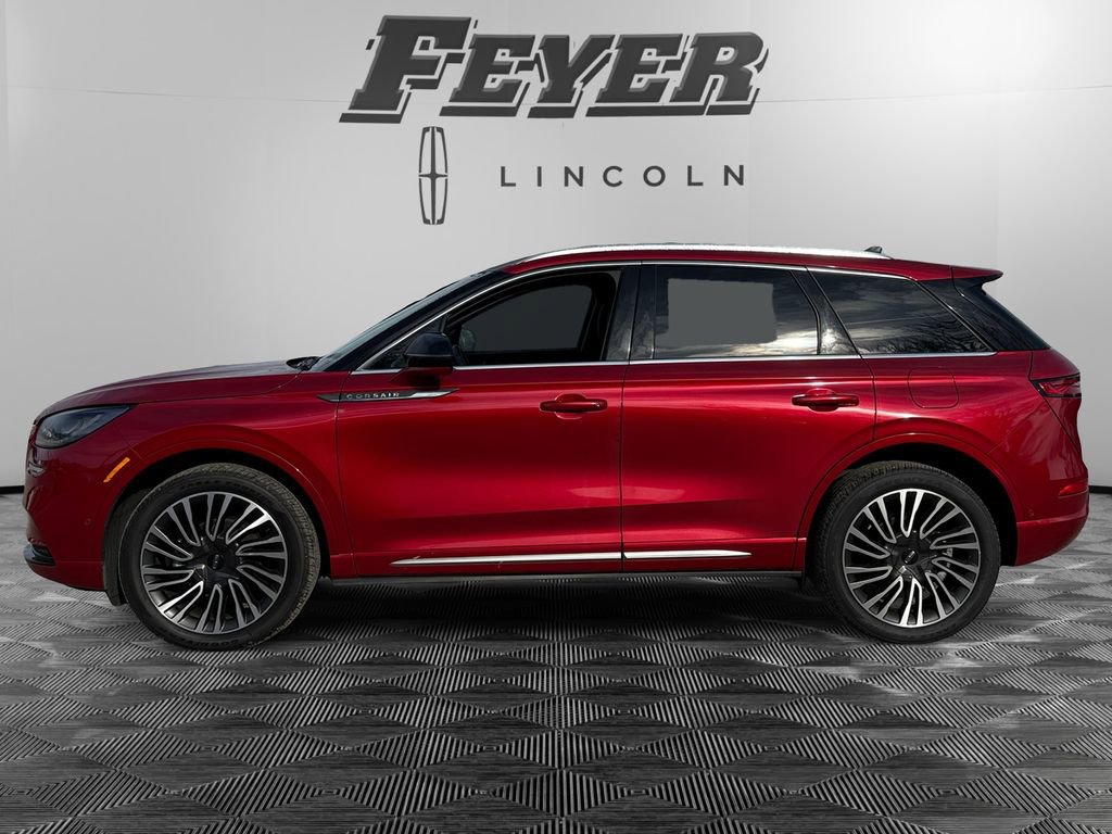 Used 2022 Lincoln Corsair Reserve w/ Equipment Group 201A image 4