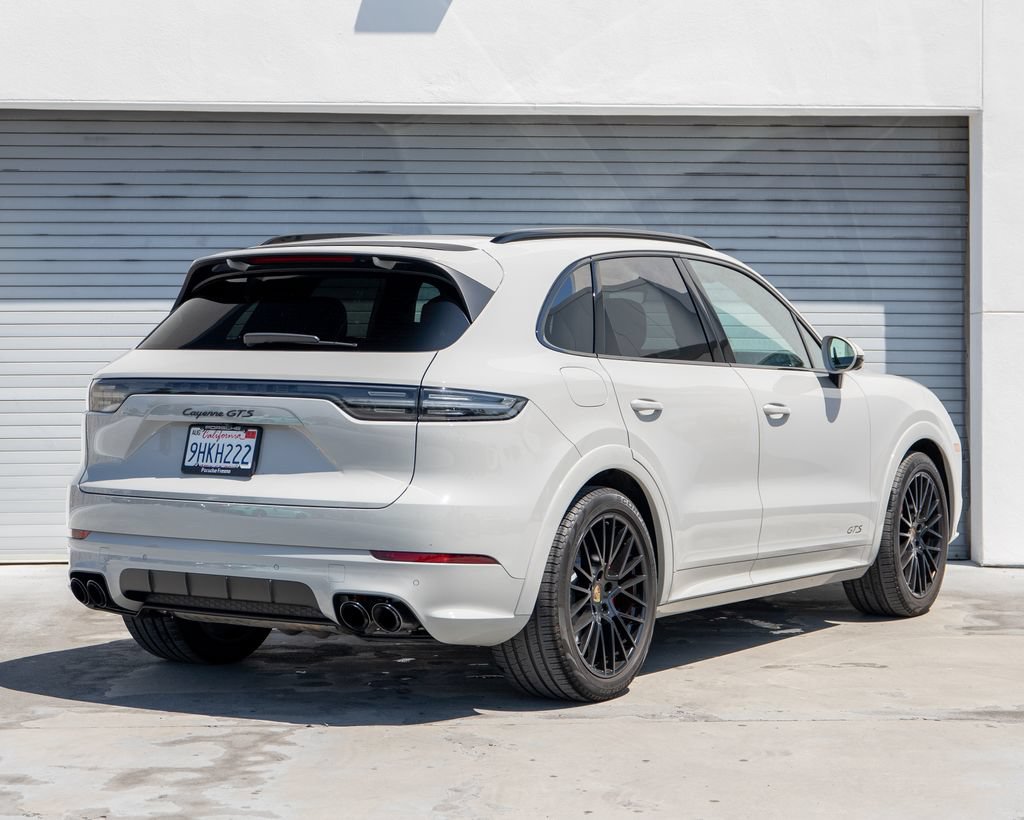 Certified 2023 Porsche Cayenne GTS AWD/4WD image 7