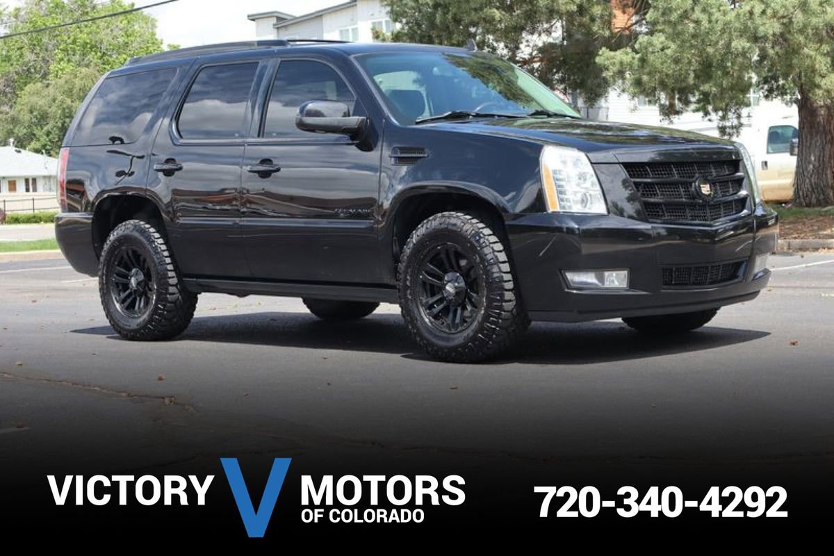 Used 2014 Cadillac Escalade Premium AWD/4WD image 1