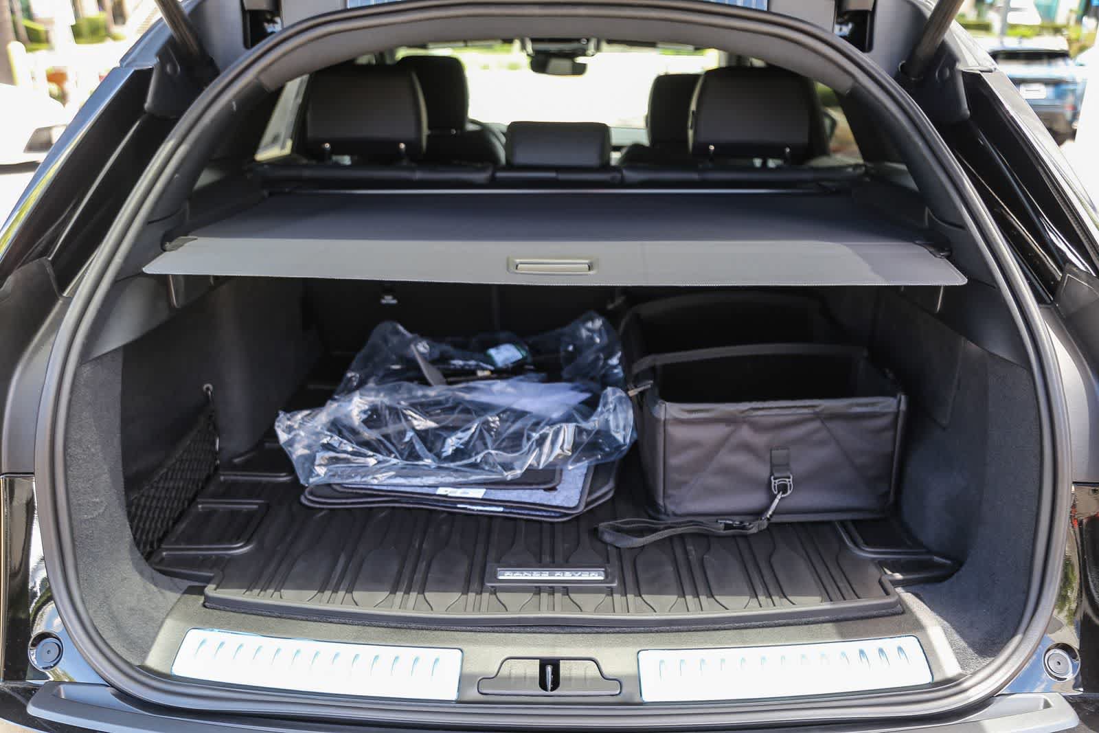New 2026 Land Rover Range Rover Velar S AWD/4WD image 26