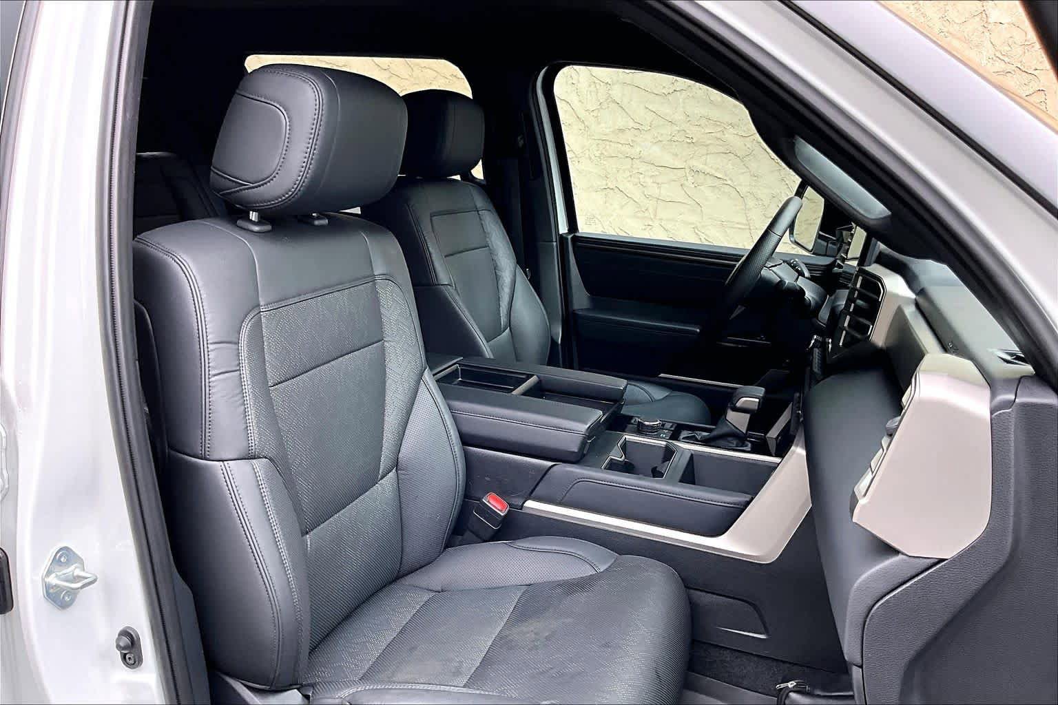 Certified 2025 Toyota Tundra Limited AWD/4WD image 9