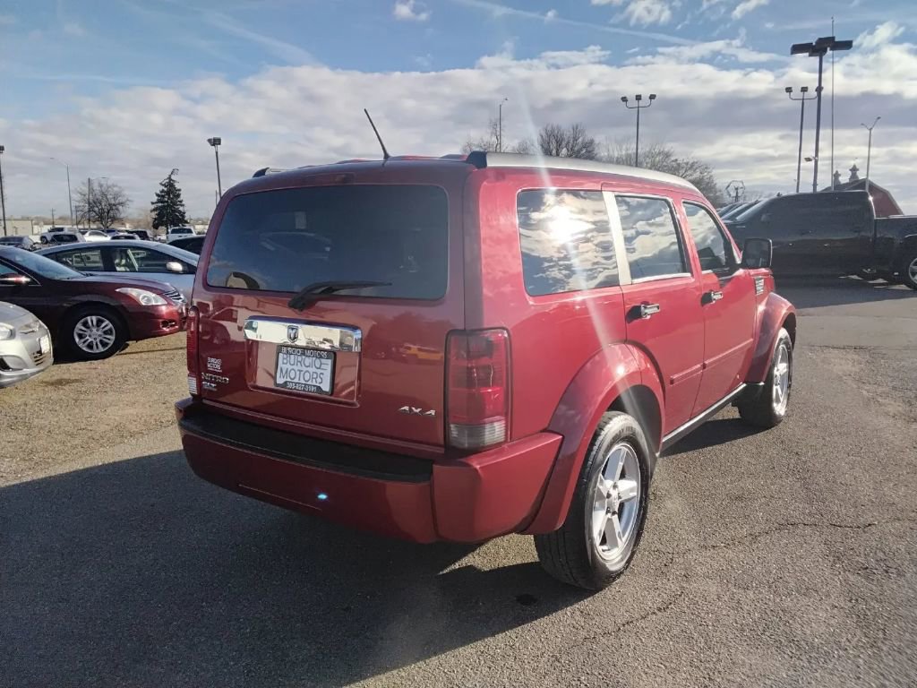 Used 2007 Dodge Nitro SLT image 5