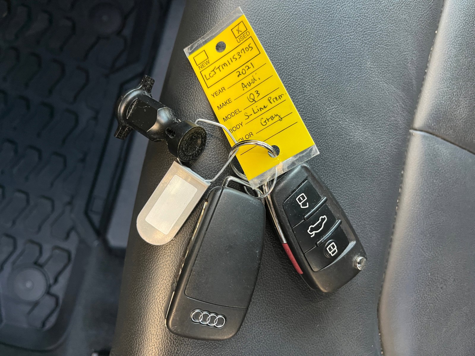 Used 2021 Audi Q3 2.0T Premium Plus w/ Premium Plus Package AWD/4WD image 31