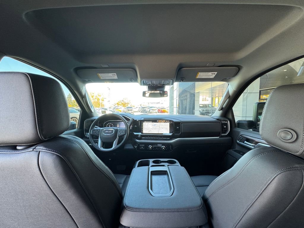 Used 2026 GMC Sierra 2500 SLT image 17