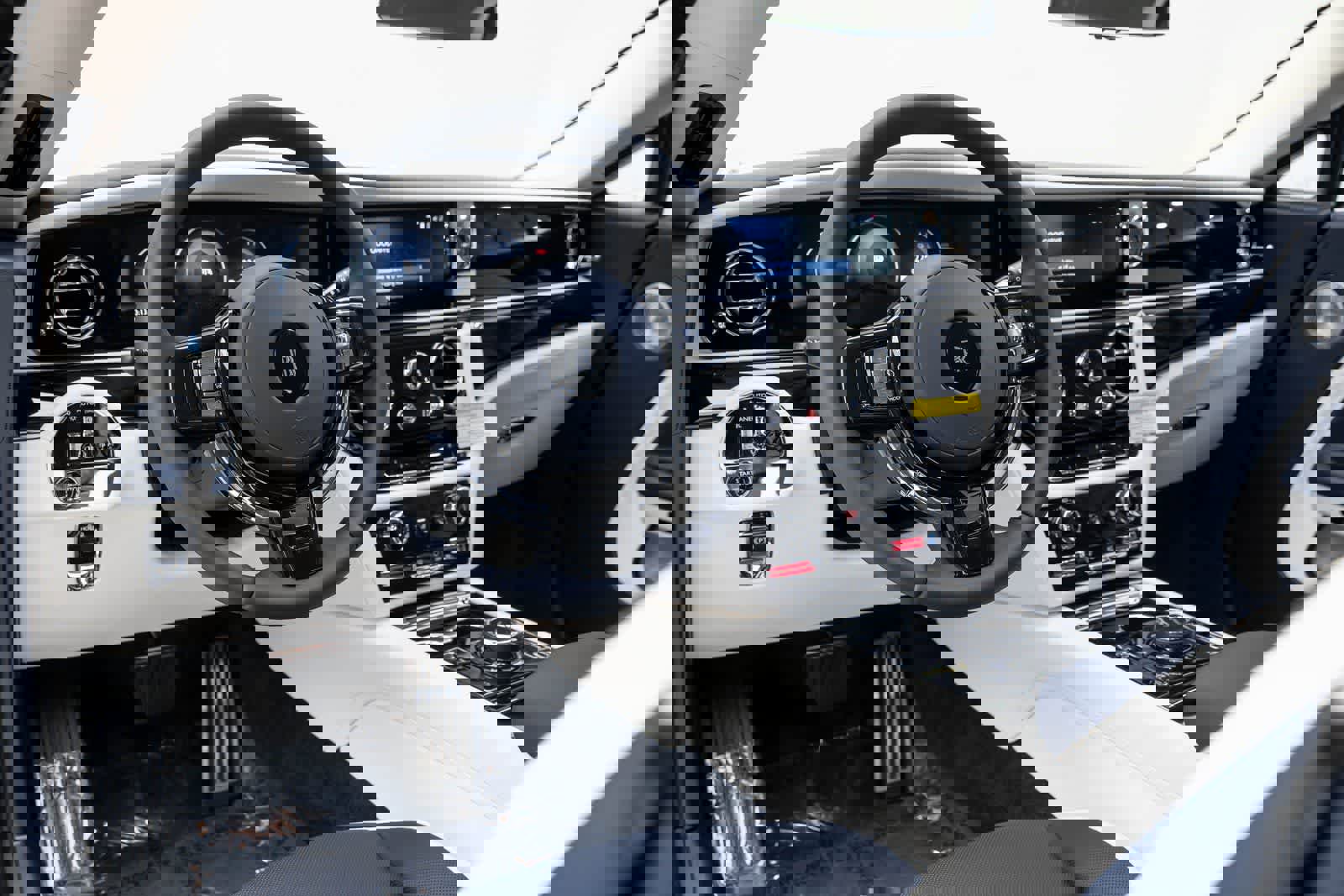 New 2026 Rolls-Royce Spectre image 11