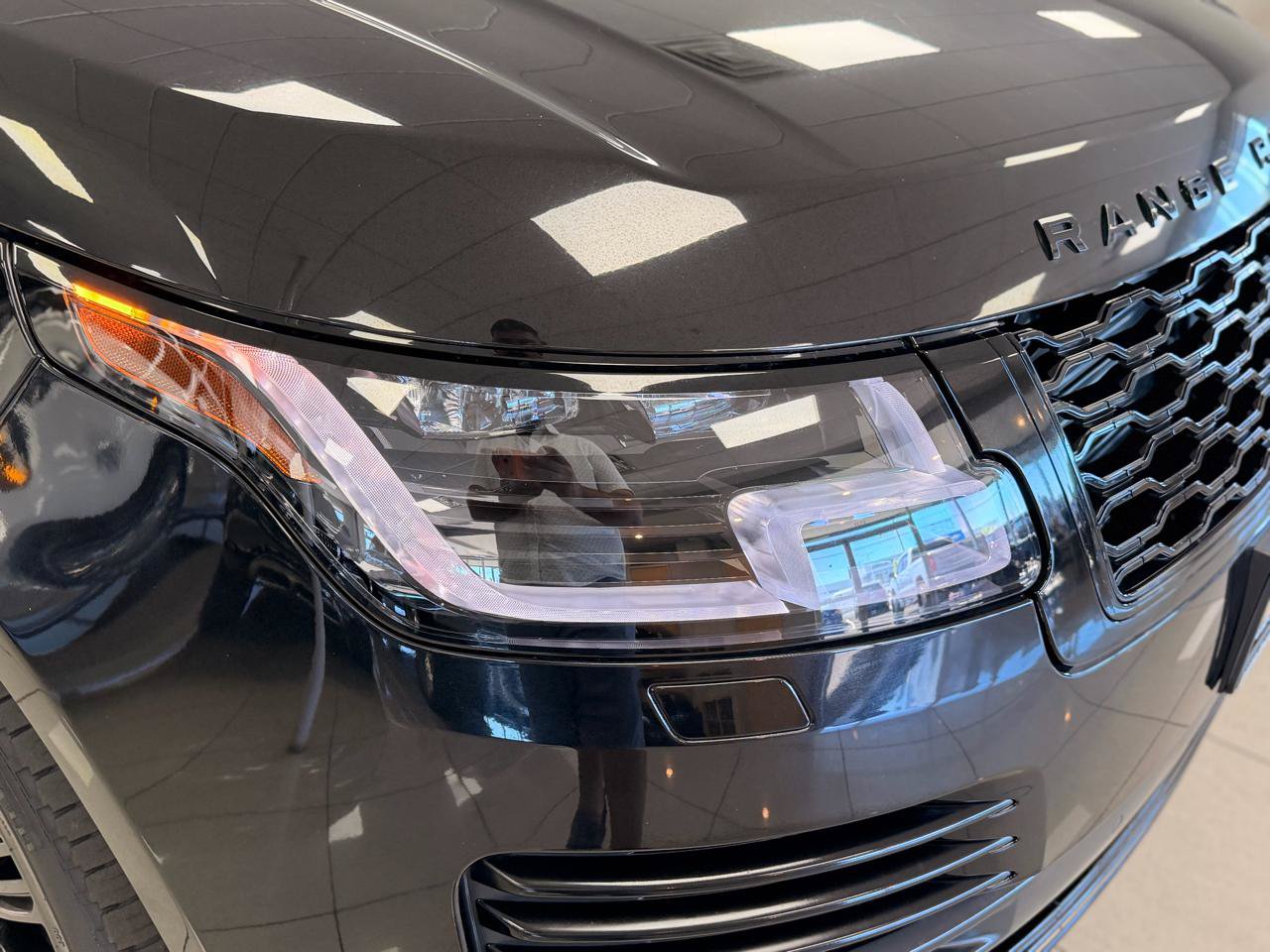 Used 2020 Land Rover Range Rover HSE AWD/4WD image 10
