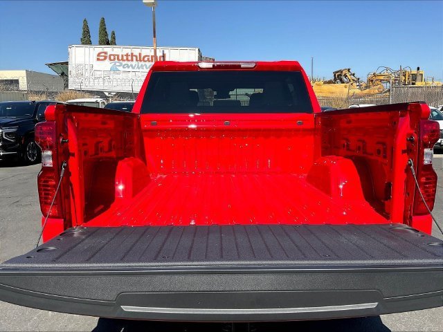 New 2026 Chevrolet Silverado 1500 Custom w/ Turbomax Blackout Package RWD image 17