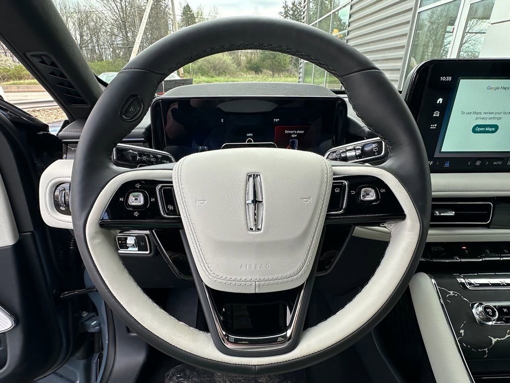 New 2026 Lincoln Aviator Black Label w/ Jet Appearance Package AWD/4WD image 8