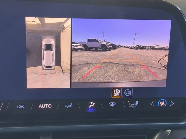 Certified 2026 Chevrolet Equinox EV LT AWD/4WD image 18