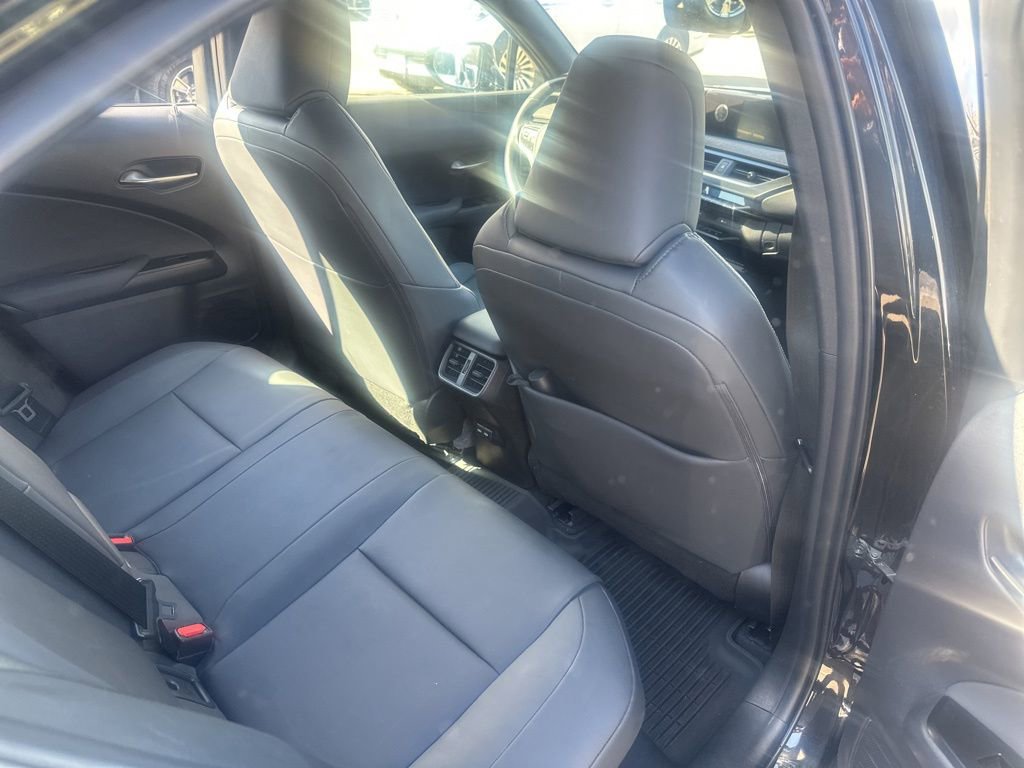 Used 2021 Lexus UX 250h w/ Premium Package image 22