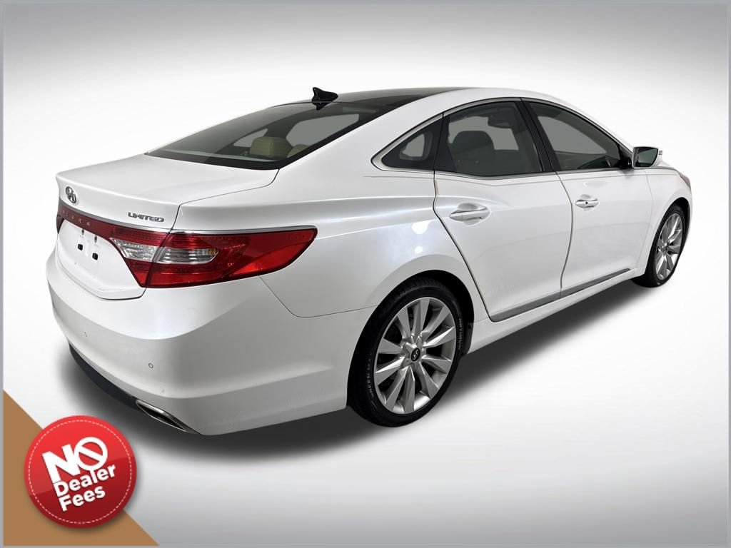 Used 2016 Hyundai Azera Limited image 3