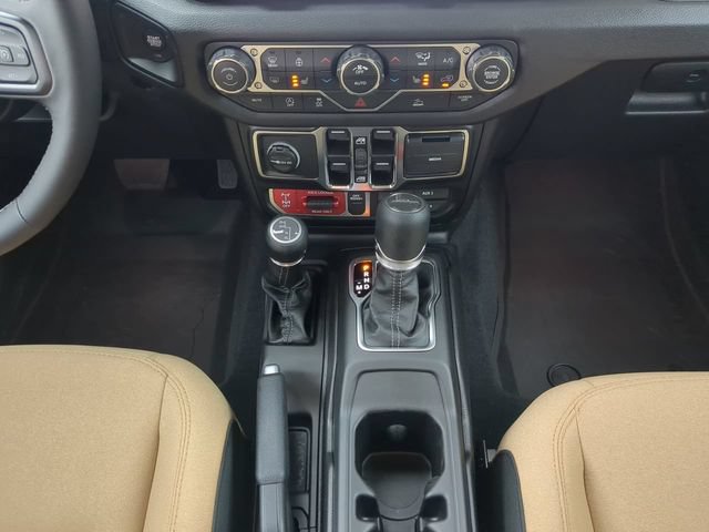 New 2026 Jeep Gladiator Willys AWD/4WD image 20