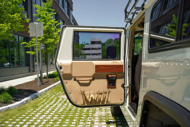 Used 1995 HUMMER H1 4-Door Wagon image 52