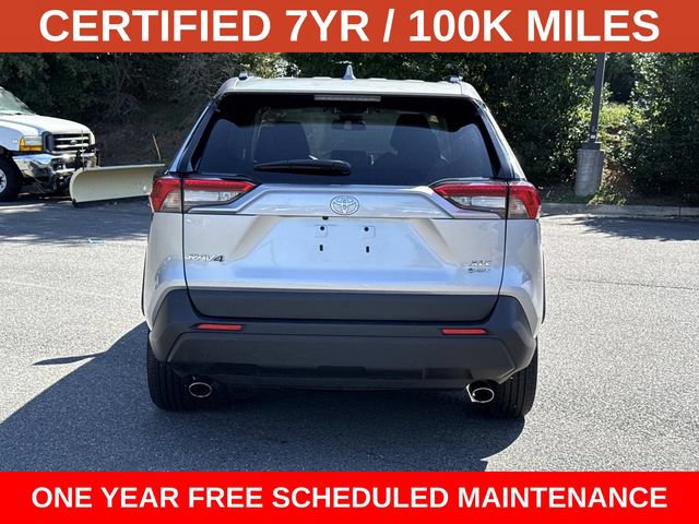 Used 2025 Toyota RAV4 XLE AWD/4WD image 3