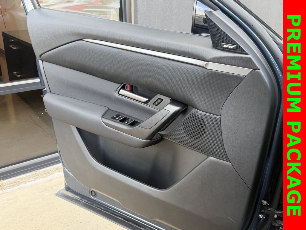 Used 2025 MAZDA CX-50 AWD 2.5 S w/ Weather Package image 23