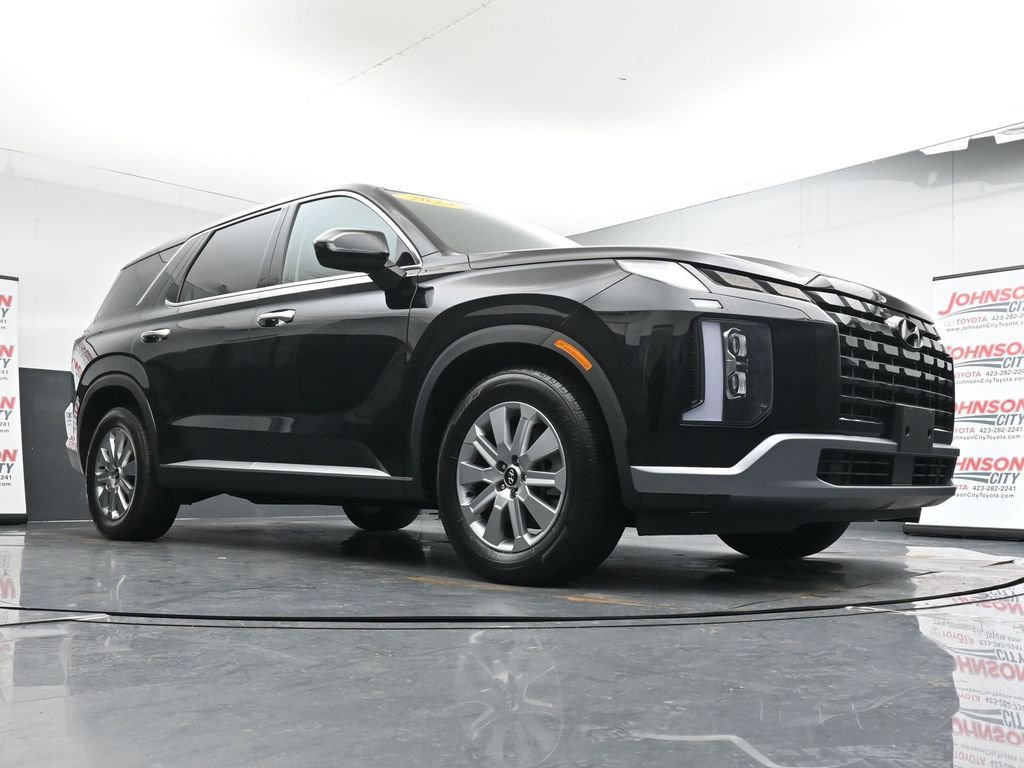 Used 2023 Hyundai Palisade SE w/ Cargo Package image 37