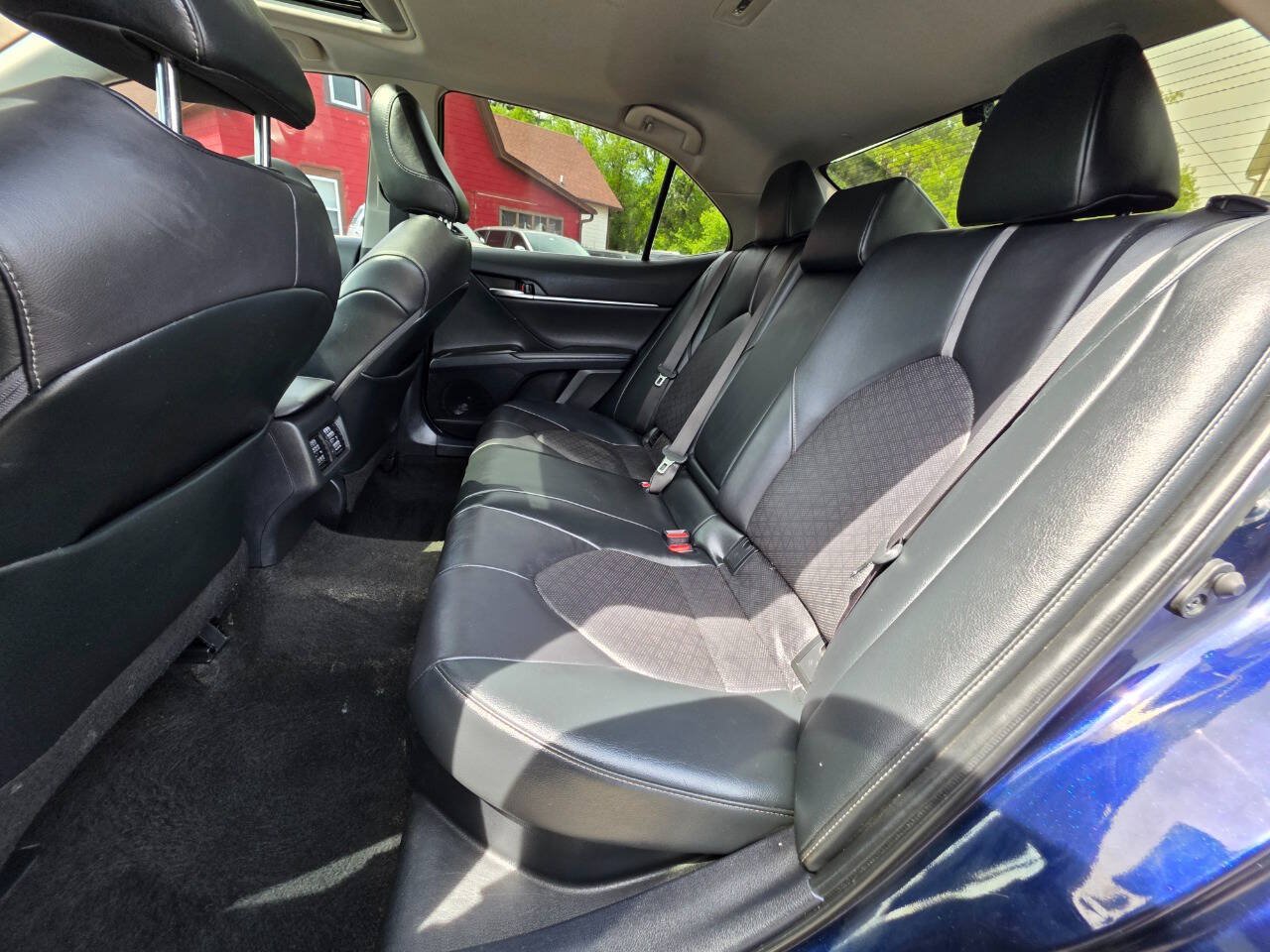Used 2021 Toyota Camry XSE w/ Navigation Upgrade Package FWD image 19