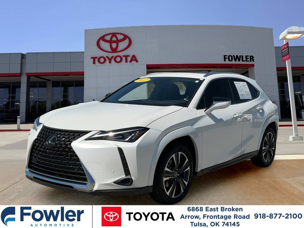 Used 2022 Lexus UX 200 w/ Premium Package FWD image 1